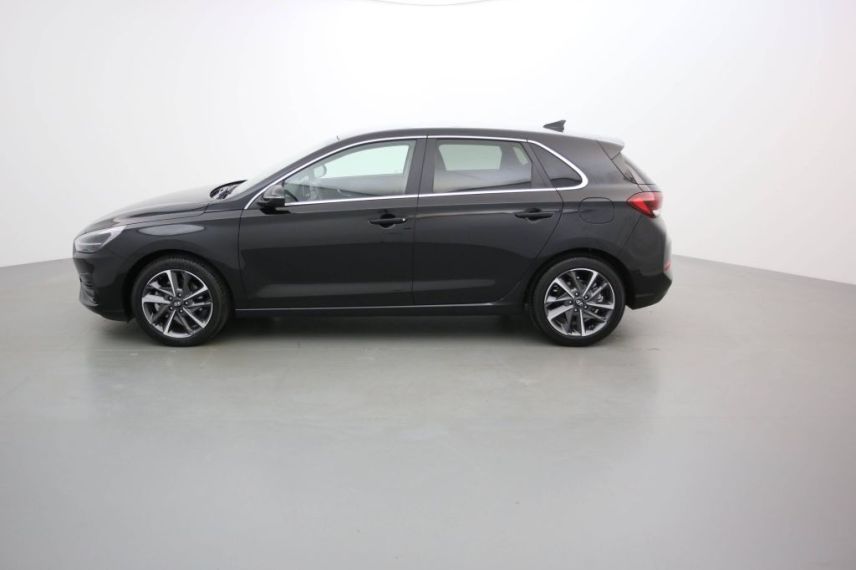 01150 : Stock constructeur - HYUNDAI i30 Creative - i30 III - Noir - Boîte séquentielle - Essence sans plomb