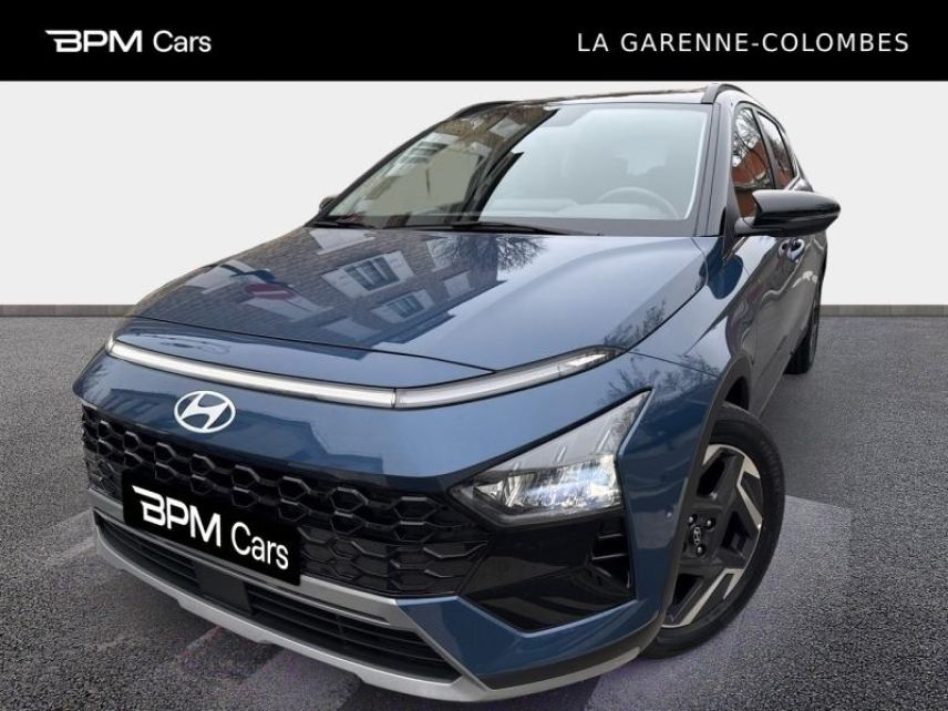 92250 : Hyundai La Garenne-Colombes - BPM Cars - HYUNDAI Bayon - Bayon - Vibrant Blue Métal/Toit+rétros Black - Traction - Essence