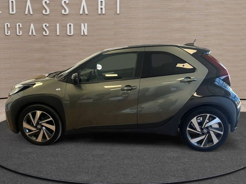 83130 : Hyundai Toulon - Autodif SAS - Groupe BALDASSARI - TOYOTA AYGO X Design - AYGO X - Gris - Boîte manuelle - Essence sans plomb