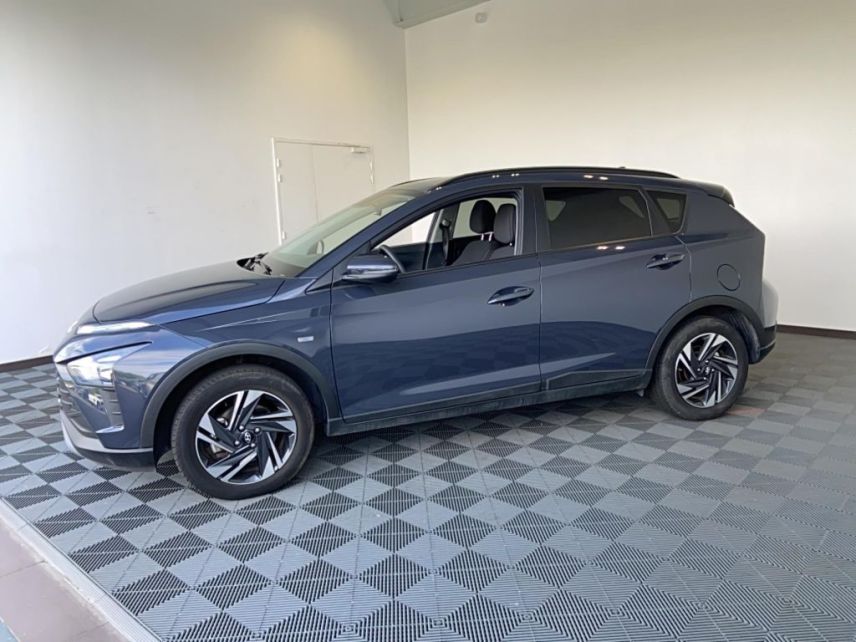 85000 : Hyundai La Roche-sur-Yon - Océane Auto - HYUNDAI BAYON Intuitive - BAYON - Gris - Automate sequentiel - Essence sans plomb