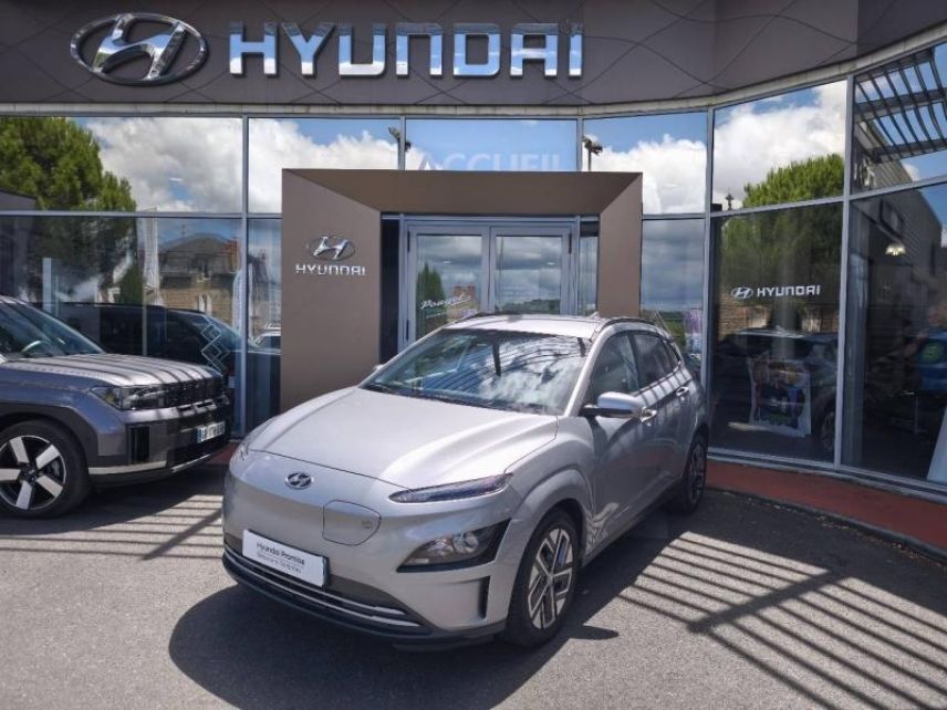 19100 : Hyundai Brive-la-Gaillarde - Garage Pouget - HYUNDAI Kona - Kona - Shimmering Silver Métal - Traction - Electrique