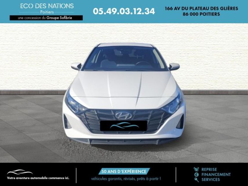 86000 : Hyundai Poitiers - Eco des Nations - HYUNDAI i20 - i20 - Blanc - Traction - Essence