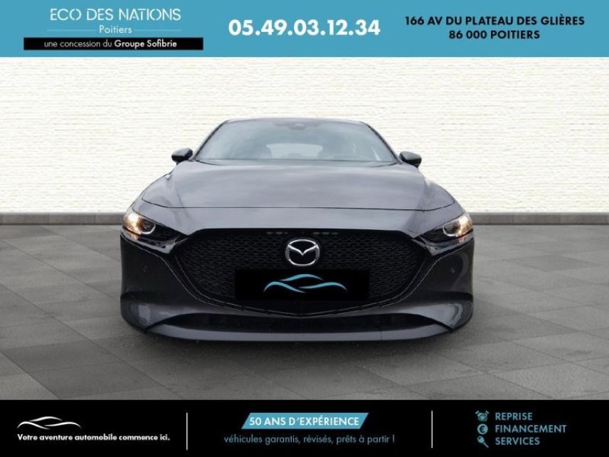 86000 : Hyundai Poitiers - Eco des Nations - MAZDA Mazda 3 - Mazda 3 - Gris fonce - Traction - Essence/Micro-Hybride