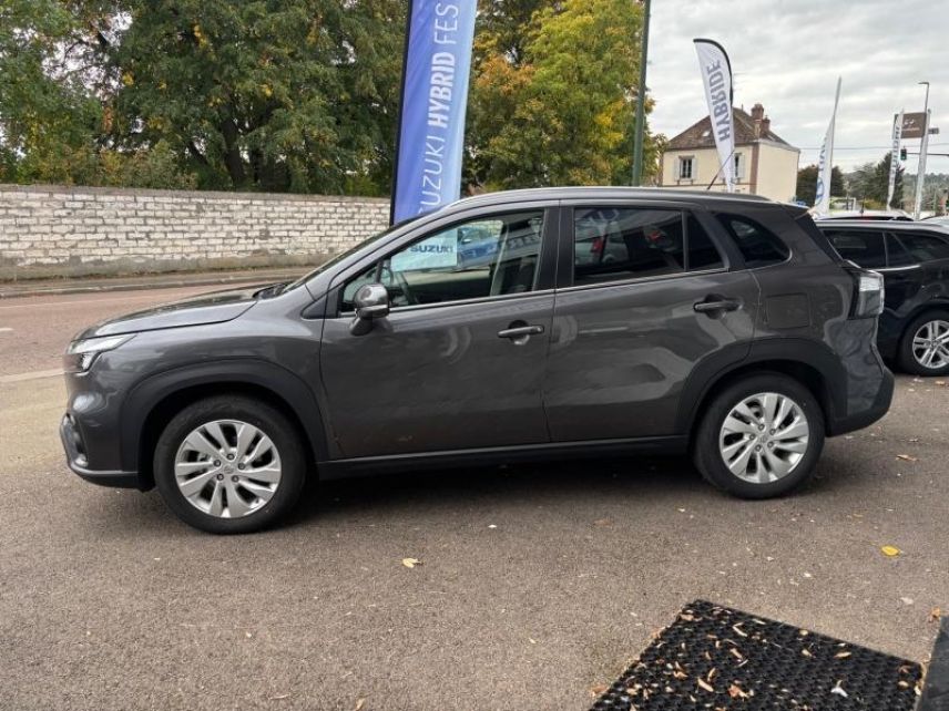 89100 : Hyundai Sens - APS - SUZUKI S-Cross - S-Cross - Titan Dark Gray métallisée - Traction - Hybride : Essence/Electrique