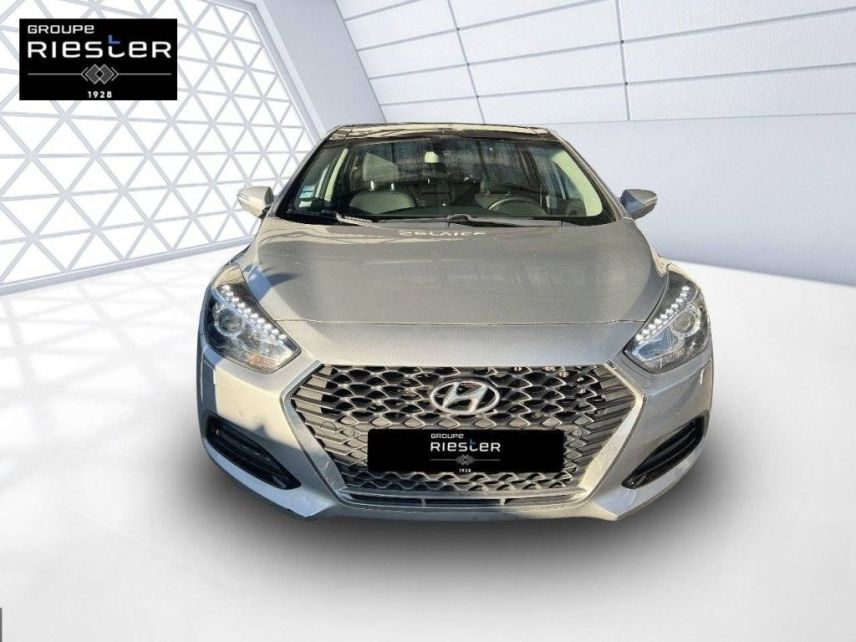 77100 : Hyundai Meaux - Protea by Riester - HYUNDAI i40 Creative - i40 - Gris - Boîte séquentielle - Diesel