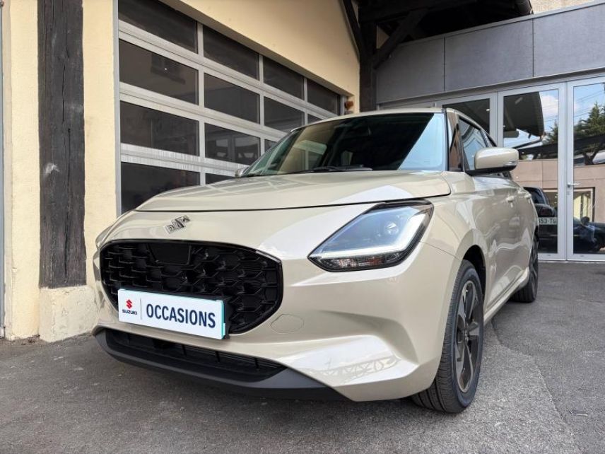 78000 : Hyundai Versailles - SOCOHY - SUZUKI Swift - Swift - Caravan Ivory Pearl Metal - Traction - Essence/Micro-Hybride