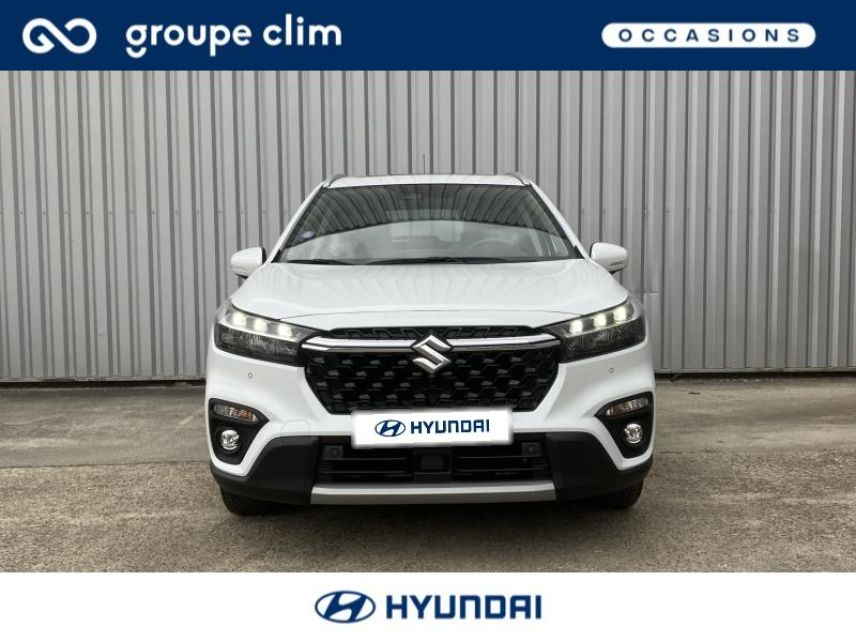 40990 : Hyundai Dax - i-AUTO - SUZUKI S-Cross - S-Cross - Blanc - Transmission intégrale - Hybride : Essence/Electrique