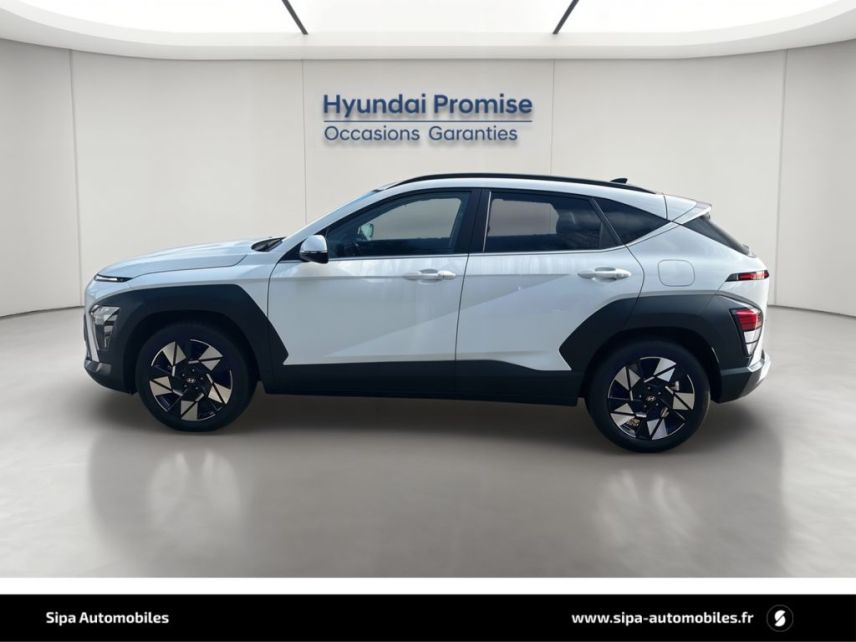 33110 : Hyundai Bordeaux Nord Le Bouscat - Sipa Automobiles - HYUNDAI KONA Creative - KONA II - Blanc - Automate sequentiel - Essence / Courant électrique