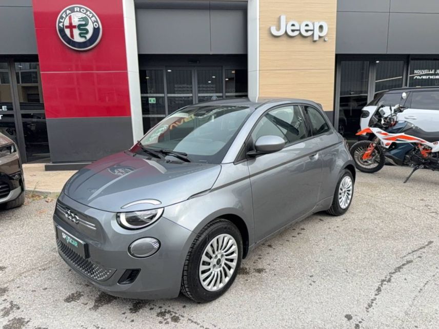 04100 : Hyundai Manosque - Pedinielli - FIAT 500e BERLINE MY22 SERIE 1 STEP 2 Action Plus - 500 III ELECTRIQUE - Gris - Automate à fonct. Continu - Courant électrique