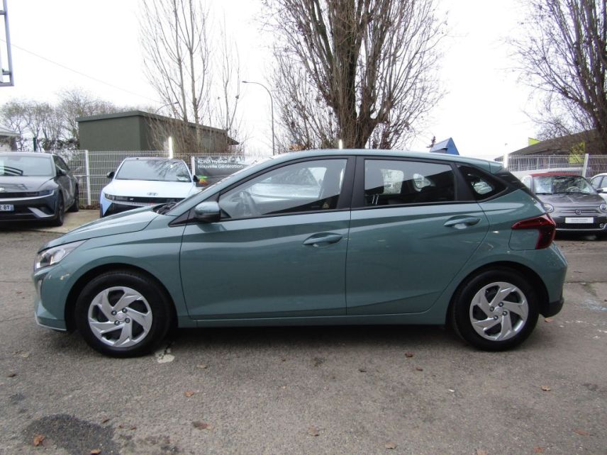 91100 : Hyundai Corbeil-Essonnes - CAP Fournier - HYUNDAI i20 Initia - i20 III - Vert - Boîte manuelle - Essence sans plomb