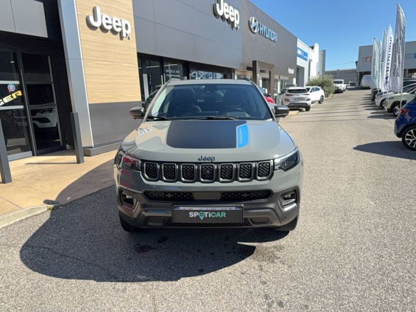04100 : Hyundai Manosque - Pedinielli - JEEP COMPASS MY20 Trailhawk - COMPASS II - Gris - Boîte automatique - Essence / Courant électrique