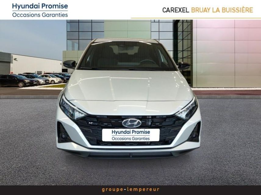 62700 : Hyundai Bruay-La-Buissière - Groupe Lempereur - HYUNDAI i20 - i20 - Sleek Silver Métal - Traction - Essence/Micro-Hybride