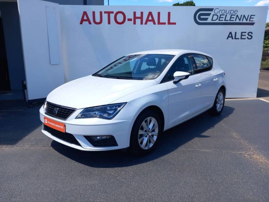 30100 : Hyundai Alès - Auto Hall - SEAT LEON Style - LEON III - Blanc - Boîte manuelle - Essence sans plomb