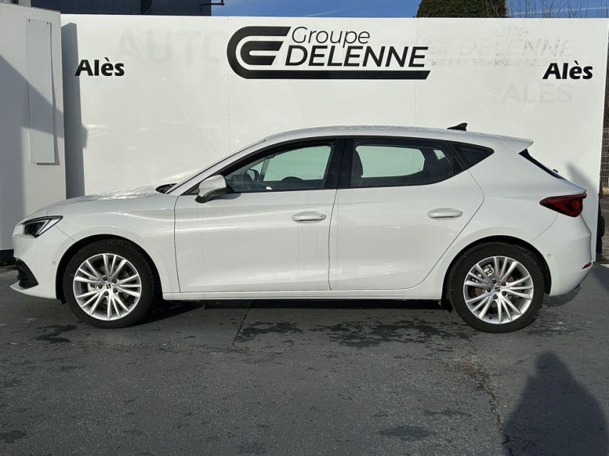 30100 : Hyundai Alès - Auto Hall - SEAT LEON Copa - LEON IV - Blanc - Automate sequentiel - Essence sans plomb