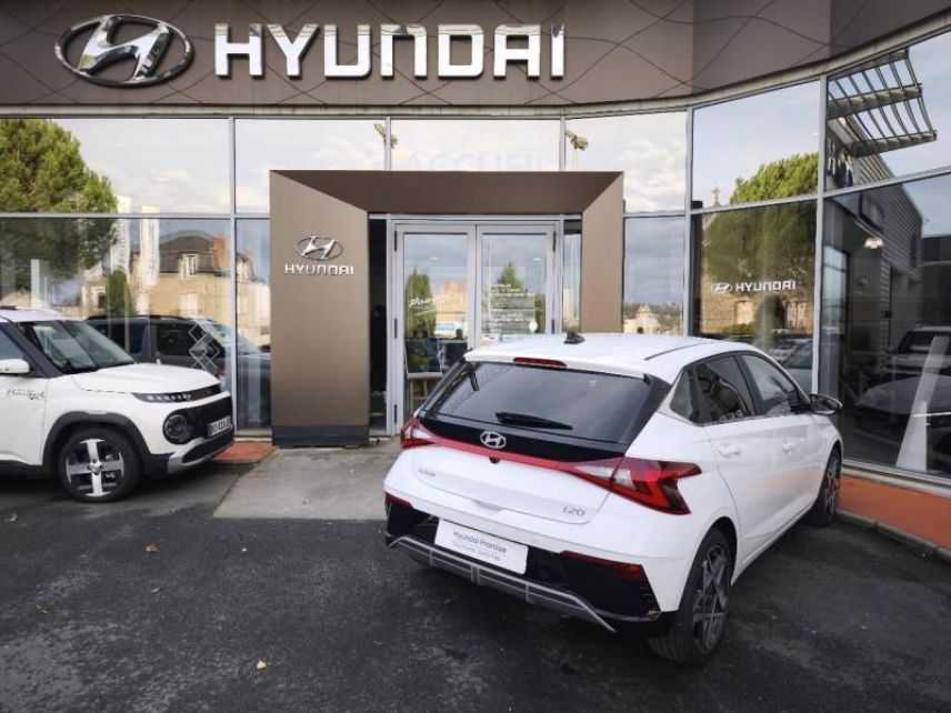 19100 : Hyundai Brive-la-Gaillarde - Garage Pouget - HYUNDAI i20 - i20 - Atlas White - Traction - Essence