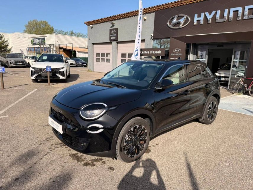 04100 : Hyundai Manosque - Pedinielli - FIAT 600 La Prima - 600 - Noir - Boîte automatique - Essence sans plomb
