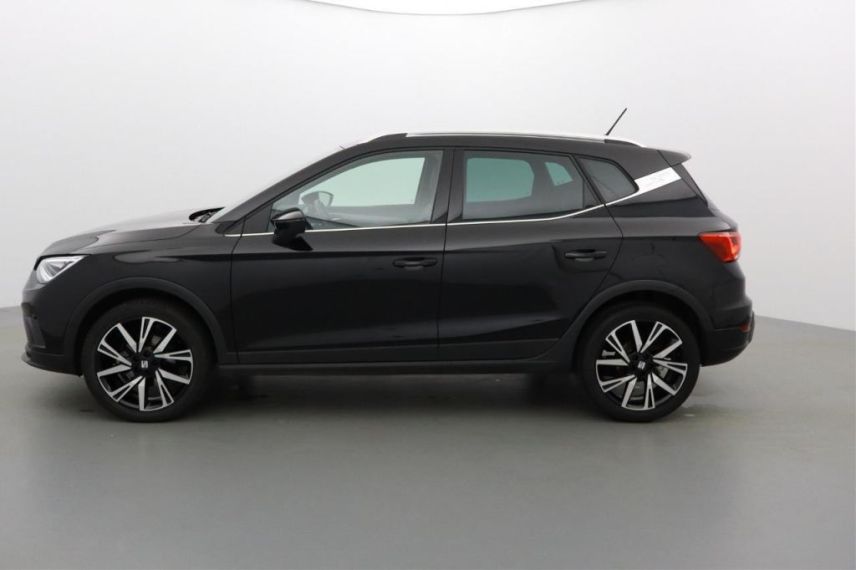 30100 : Hyundai Alès - Auto Hall - SEAT ARONA FR - ARONA - Noir - Automate sequentiel - Essence sans plomb