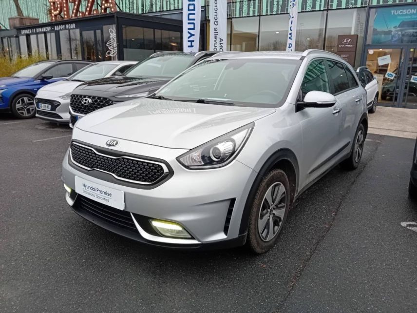 77600 : Hyundai Bussy-Saint-Georges - Protea by Riester - KIA NIRO Active - NIRO - Gris - Automate sequentiel - Essence / Courant électrique