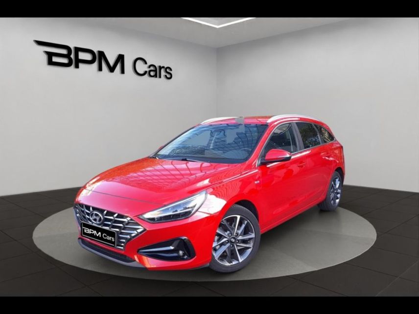 92250 : Hyundai La Garenne-Colombes - BPM Cars - HYUNDAI i30 SW - i30 SW - Rouge - Traction - Essence/Micro-Hybride