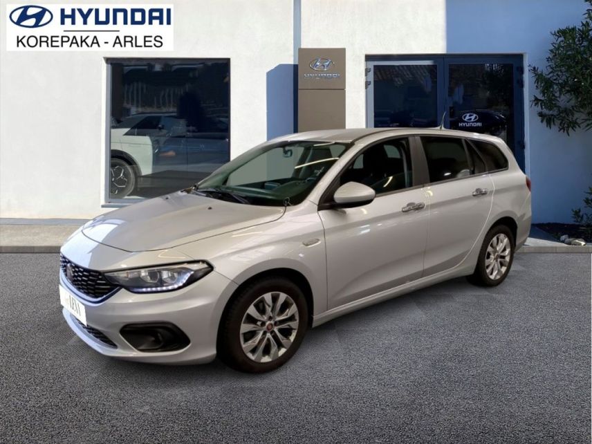 13200 : HYUNDAI Arles - Lexa Automobile - FIAT TIPO STATION WAGON MY20 Street - TIPO II - Gris - Boîte manuelle - Essence sans plomb
