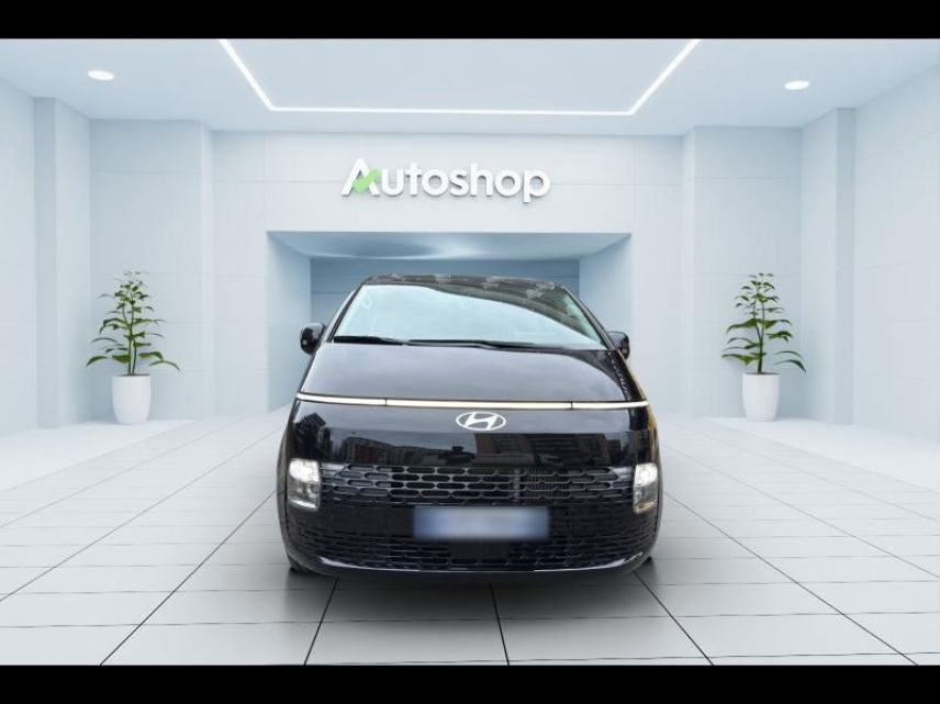 75013 : Hyundai Paris 13 - BPM Cars - HYUNDAI Staria - Staria - Abyss Black Metal - Traction - Hybride : Essence/Electrique