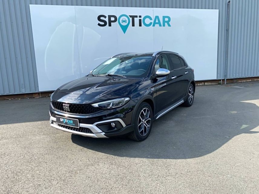 33140 : Hyundai Bordeaux Sud Villenave d&#039;Ornon - Sipa Automobiles - FIAT TIPO CROSS 5 PORTES Plus - TIPO II - NOIR - Boîte manuelle - Essence sans plomb