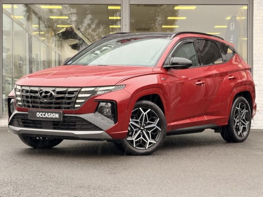 57200 : Hyundai Sarreguemines - Theobald Automobiles - HYUNDAI Tucson - Tucson - Sunset Red Métal/Toit/rétros Black - Transmission intégrale - Hybride rechargeable : Essence/Electrique