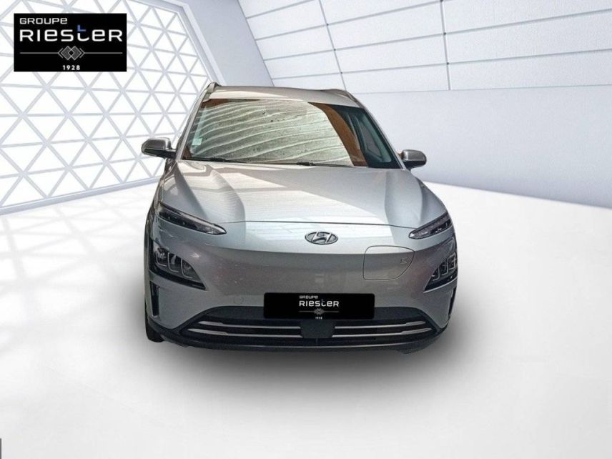 60740 : Hyundai Saint-Maximin - Protea by Riester - HYUNDAI KONA ELECTRIC Executive - KONA ELECTRIQUE - Gris - Automate à fonct. Continu - Courant électrique