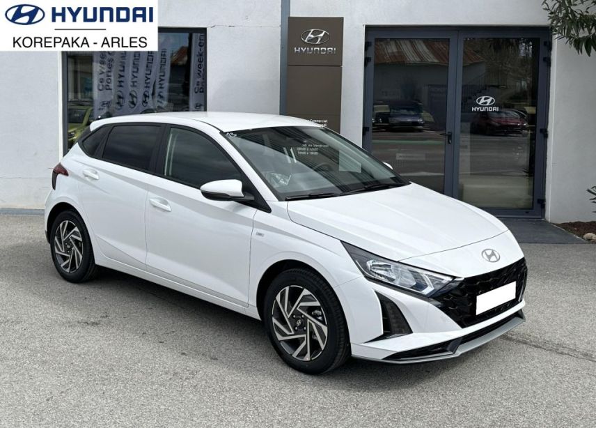 13200 : HYUNDAI Arles - Lexa Automobile - HYUNDAI i20 Intuitive - i20 III - ATLAS WHITE - Boîte manuelle - Essence sans plomb
