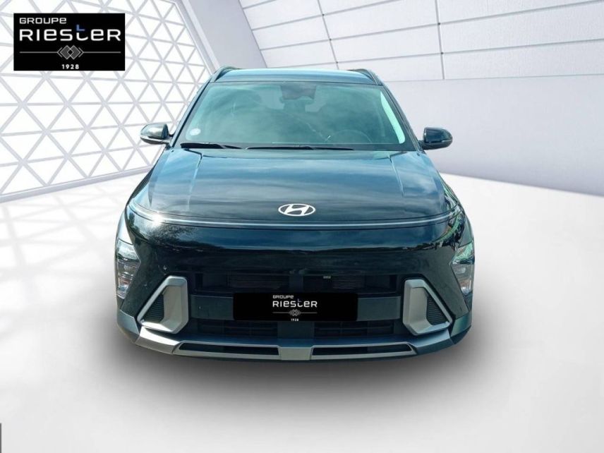 77600 : Hyundai Bussy-Saint-Georges - Protea by Riester - HYUNDAI KONA Creative - KONA II - NOIR - Automate sequentiel - Essence / Courant électrique
