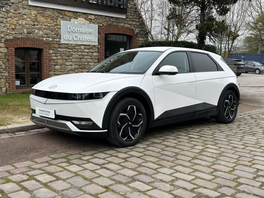 62360 : Hyundai Boulogne-sur-Mer - Garage Du Château - HYUNDAI IONIQ 5 Creative - IONIQ 5 - Blanc - Automate à fonct. Continu - Courant électrique