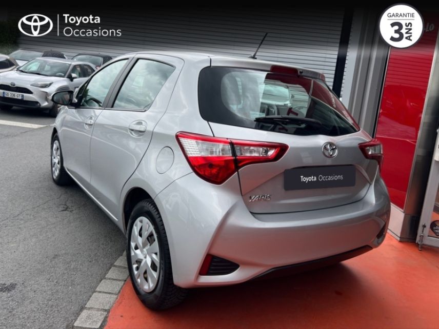 50000 : Hyundai Saint-Lô - GCA - TOYOTA Yaris - Yaris - gris clair - Traction - Essence