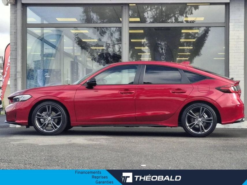 57200 : Hyundai Sarreguemines - Theobald Automobiles - HONDA Civic - Civic - Rouge Cristallin Premium Métallisé - Traction - Hybride : Essence/Electrique