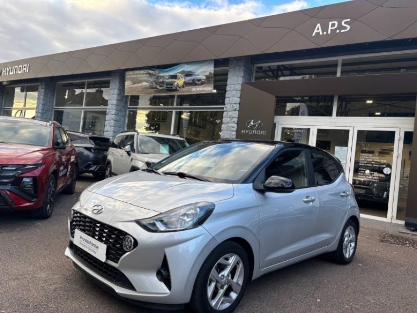 89100 : Hyundai Sens - APS - HYUNDAI i10 - i10 - Sleek Silver Métal/Toit/rétros Black - Traction - Essence