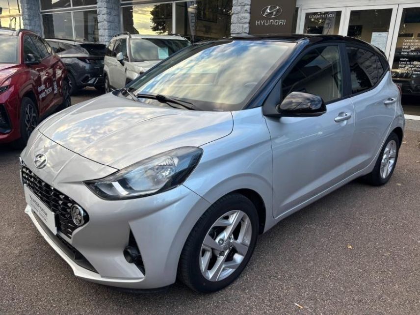 89100 : Hyundai Sens - APS - HYUNDAI i10 - i10 - Sleek Silver Métal/Toit/rétros Black - Traction - Essence