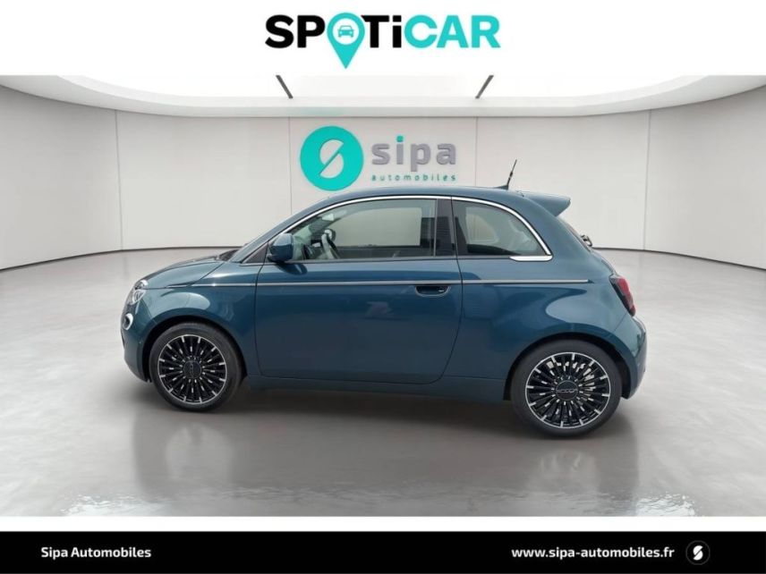 33260 : Hyundai Arcachon - Sipa Automobiles - FIAT 500e BERLINE La Prima - 500 III - Bleu - Automate à fonct. Continu - Courant électrique