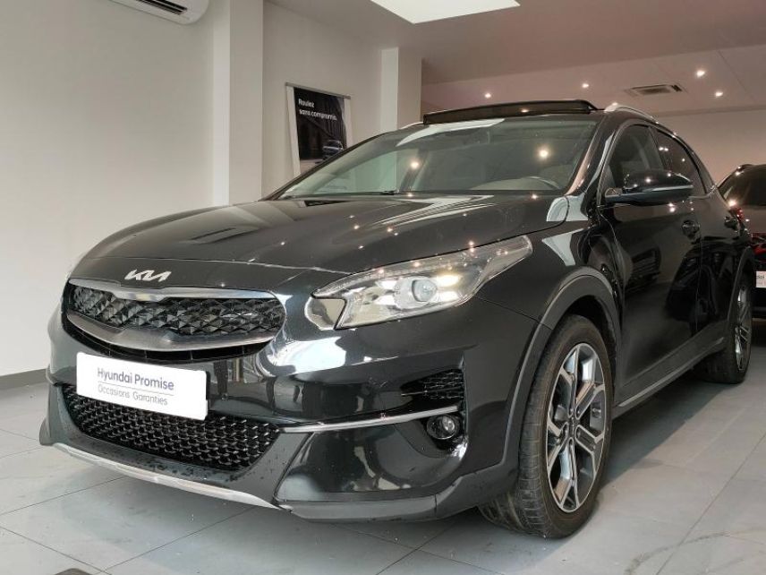 78000 : Hyundai Versailles - SOCOHY - KIA XCeed - XCeed - Noir Basalte métallisé - Traction - Hybride rechargeable : Essence/Electrique