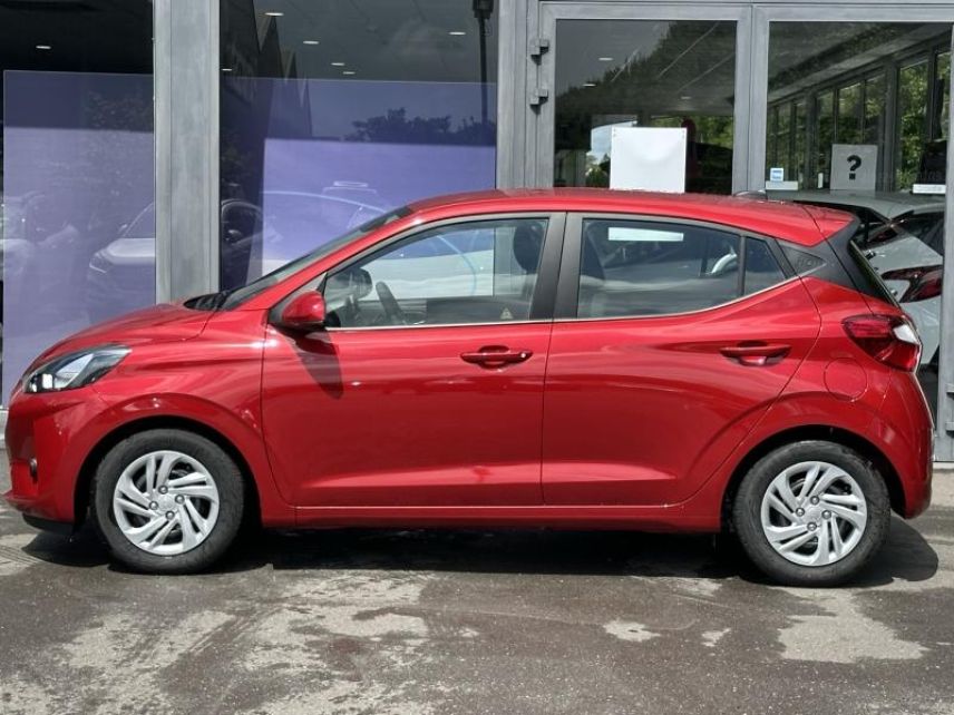57100 : Hyundai Thionville - Théobald Automobiles - HYUNDAI i10 - i10 - Dragon Red Métal - Traction - Essence