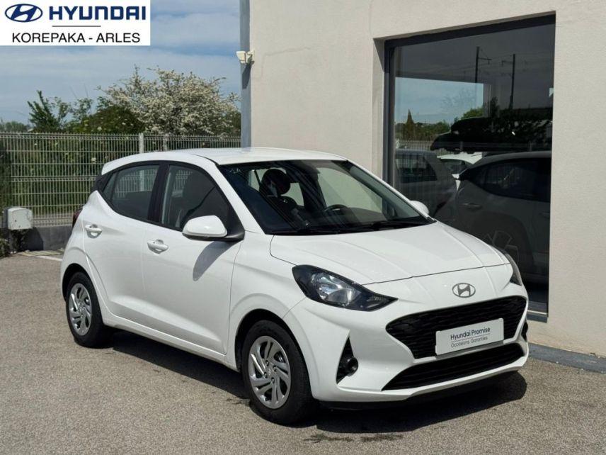 13200 : HYUNDAI Arles - Lexa Automobile - HYUNDAI i10 Intuitive - i10 III - Blanc - Boîte manuelle - Essence sans plomb