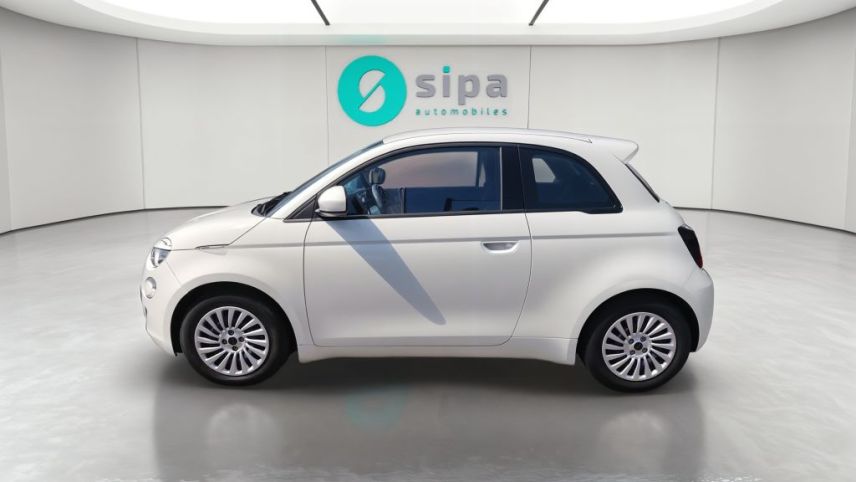 33140 : Hyundai Bordeaux Sud Villenave d'Ornon - Sipa Automobiles - FIAT 500e BERLINE MY22 SERIE 1 STEP 2 Action Plus - 500 III ELECTRIQUE - Blanc - Automate à fonct. Continu - Courant électrique