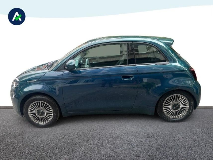 75013 : Hyundai Paris 13 - BPM Cars - FIAT 500 - 500 - Ocean Green métal - Traction - Electrique