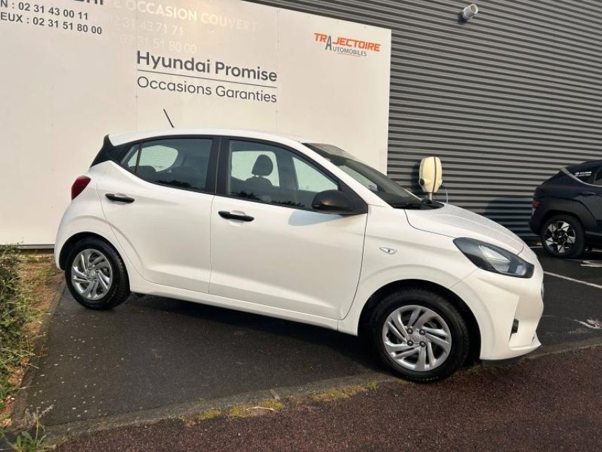 14100 : Hyundai Lisieux - Trajectoire Automobiles - HYUNDAI i10 - i10 - Polar White - Traction - Essence