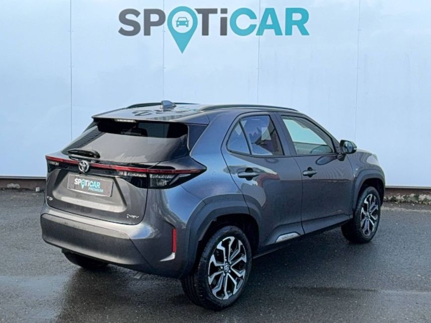 33140 : Hyundai Bordeaux Sud Villenave d&#039;Ornon - Sipa Automobiles - TOYOTA YARIS CROSS HYBRIDE Design - YARIS CROSS - Gris - Automate à fonct. Continu - Essence / Courant électrique