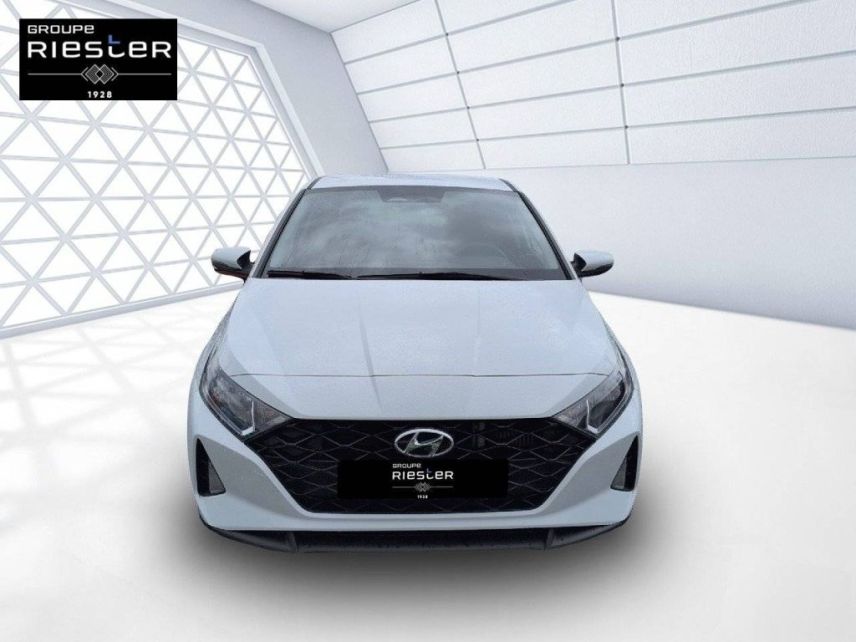 60000 : Hyundai Beauvais - Protea by Riester - HYUNDAI i20 Intuitive - i20 III - BLANC - Automate sequentiel - Essence sans plomb