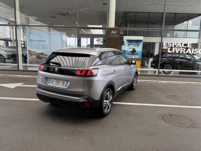 45000 : Hyundai Orléans - GCA - PEUGEOT 3008 - 3008 - Gris Artense (M) - Traction - Essence