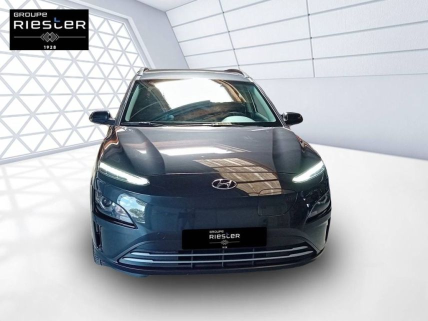 60740 : Hyundai Saint-Maximin - Protea by Riester - HYUNDAI KONA ELECTRIC Intuitive - KONA ELECTRIQUE - Gris - Automate à fonct. Continu - Courant électrique