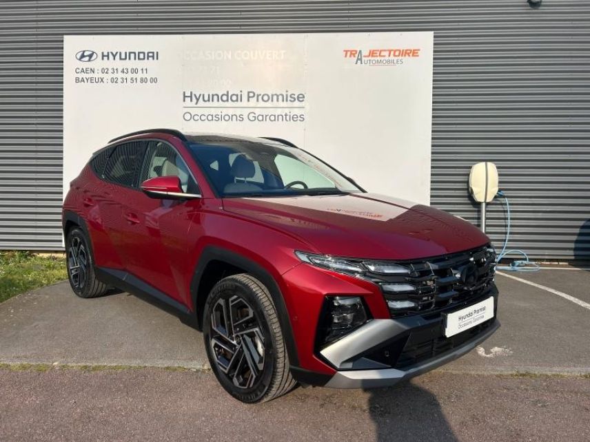 14100 : Hyundai Lisieux - Trajectoire Automobiles - HYUNDAI Tucson - Tucson - Ultimate Red Métal - Traction - Hybride : Essence/Electrique