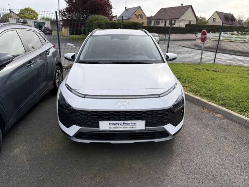 14100 : Hyundai Lisieux - Trajectoire Automobiles - HYUNDAI Bayon - Bayon - Atlas White - Traction - Essence