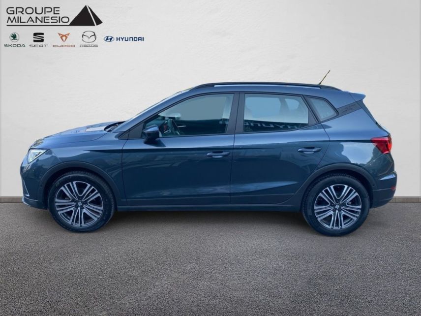 13300 : Hyundai Salon de Provence - Cap Milanesio - SEAT ARONA Copa - ARONA - Gris - Boîte manuelle - Essence sans plomb