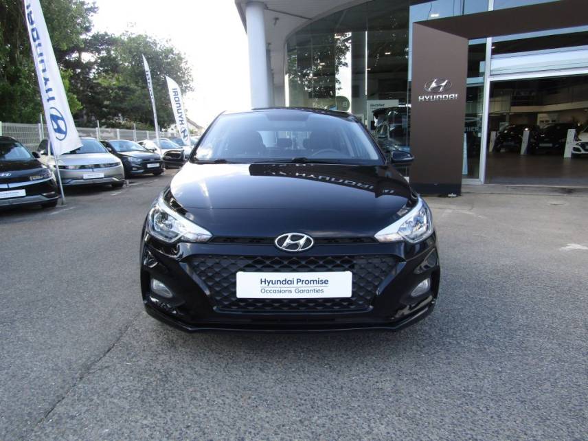 91100 : Hyundai Corbeil-Essonnes - CAP Fournier - HYUNDAI i20 Initia - i20 II - Noir - Boîte manuelle - Essence sans plomb